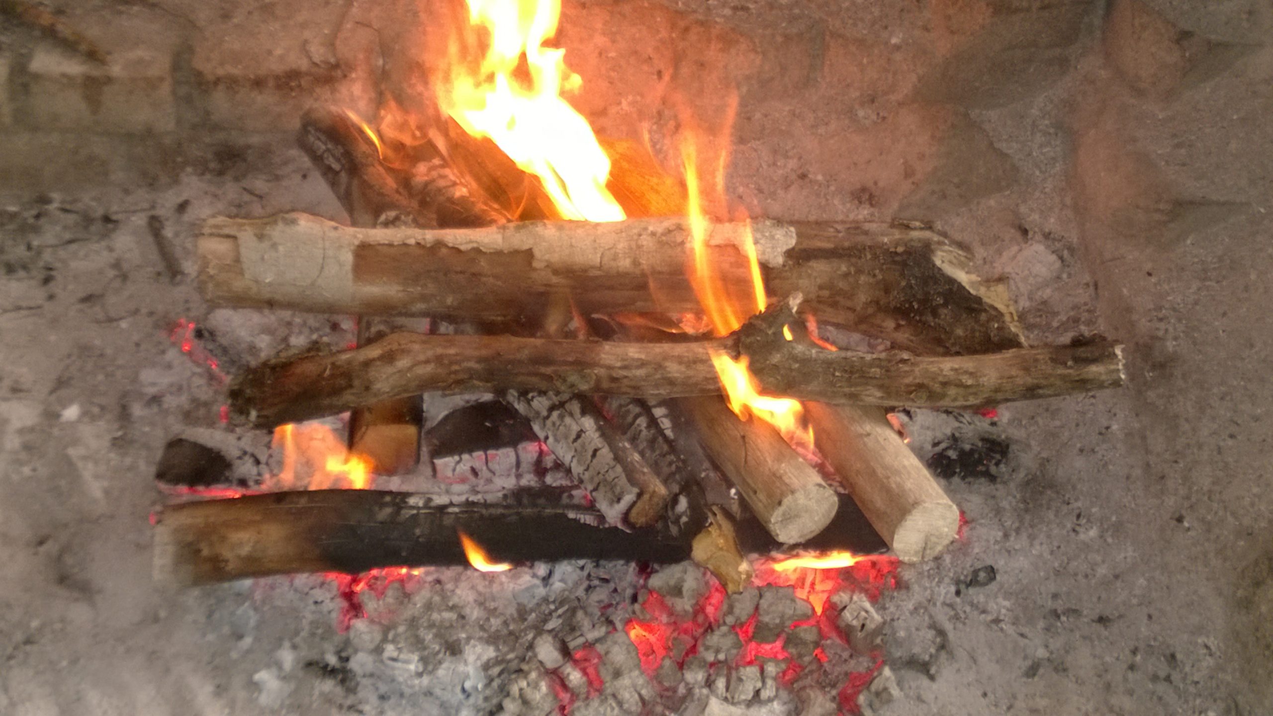 Have Fire WE have fire! – Adirondack Outlaw